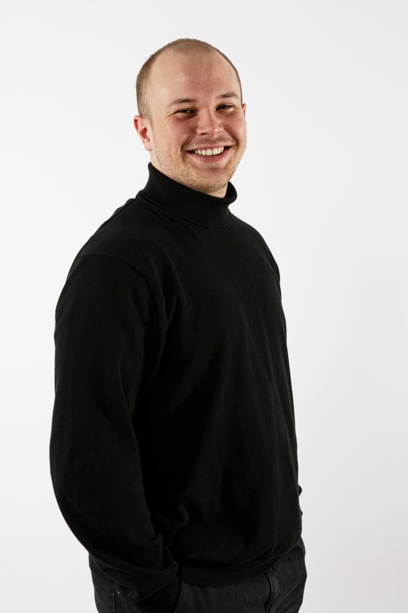 Vašek, Foto / Komunikace